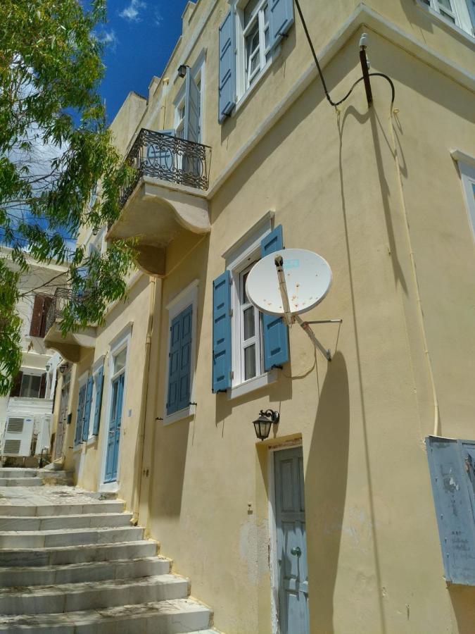 Hermes Penthouse Ermoupoli Esterno foto