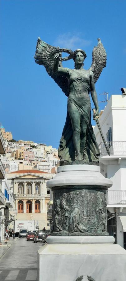 Hermes Penthouse Ermoupoli Esterno foto